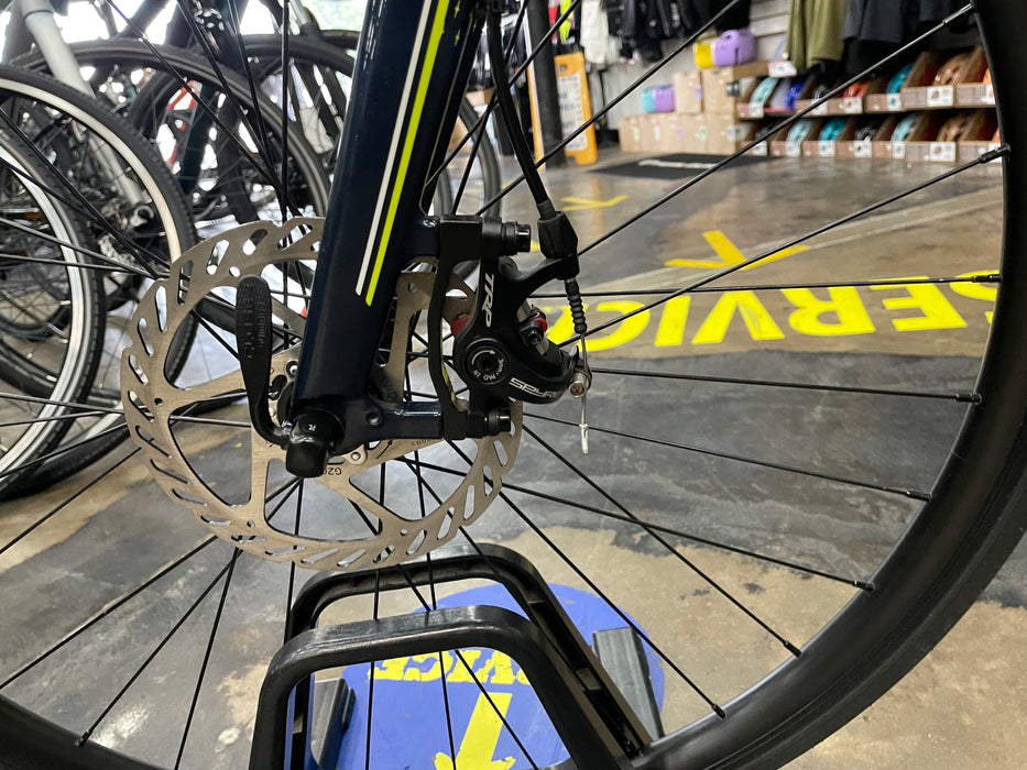 Liv Avail 1 Disc Shimano 105 11 Speed - Dark Blue USED