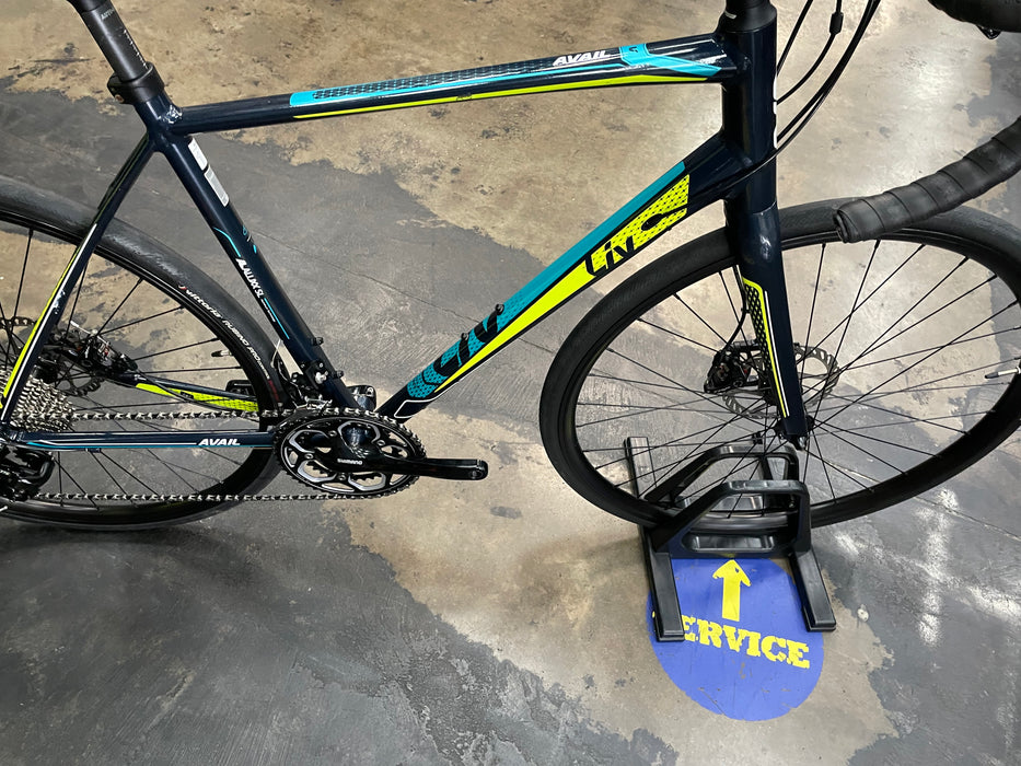 Liv Avail 1 Disc Shimano 105 11 Speed - Dark Blue USED