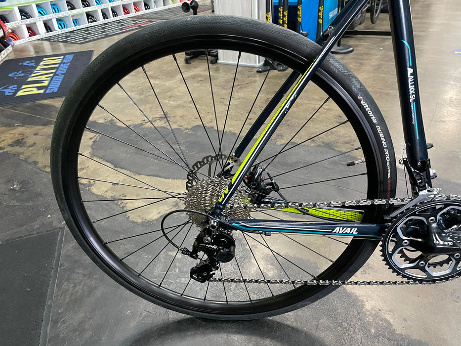 Liv Avail 1 Disc Shimano 105 11 Speed - Dark Blue USED