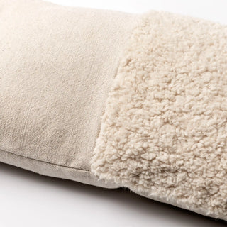 Dutch Decor Kissen Carly 30x50cm Tofu