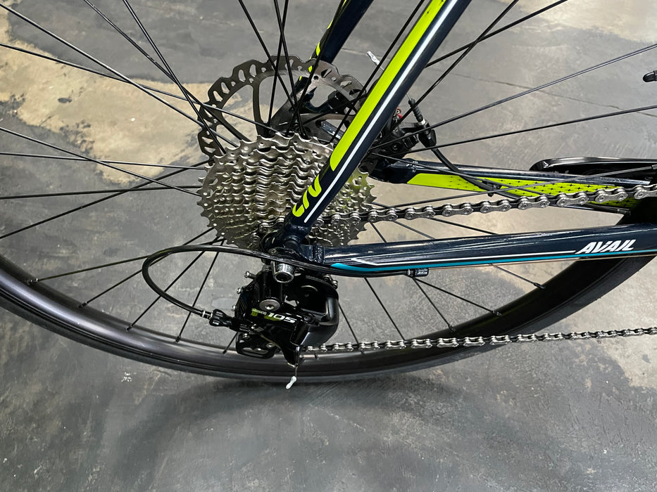 Liv Avail 1 Disc Shimano 105 11 Speed - Dark Blue USED