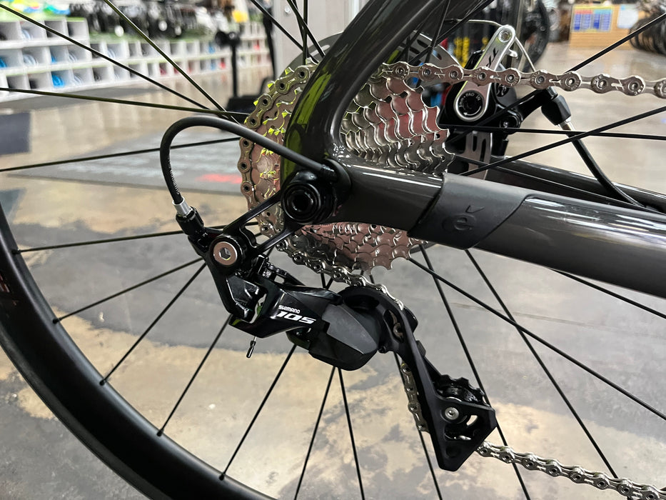 Cervelo P-Series Shimano 105 11 Speed w/ Profile Design GMR 38 Wheels