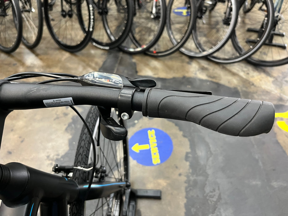 Felt Verza Speed 50 Shimano Tourney 7 Speed - Black/Blue DEMO