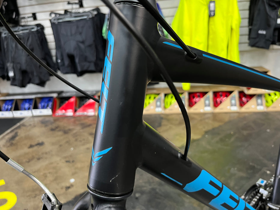 Felt Verza Speed 50 Shimano Tourney 7 Speed - Black/Blue DEMO