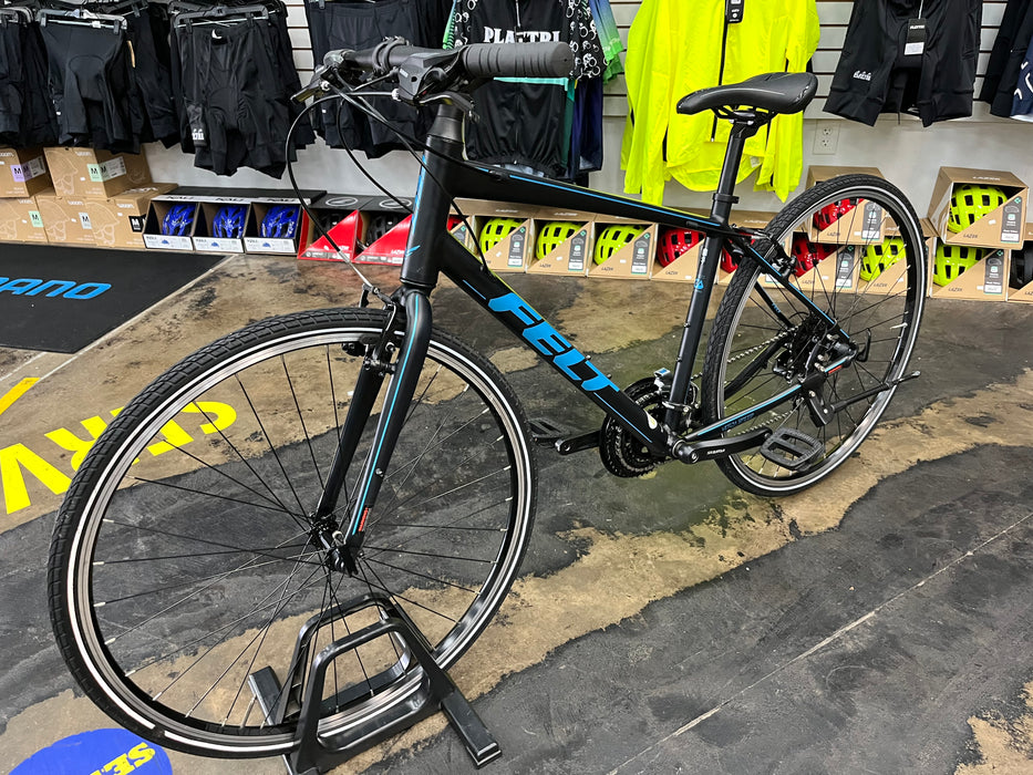 Felt Verza Speed 50 Shimano Tourney 7 Speed - Black/Blue DEMO