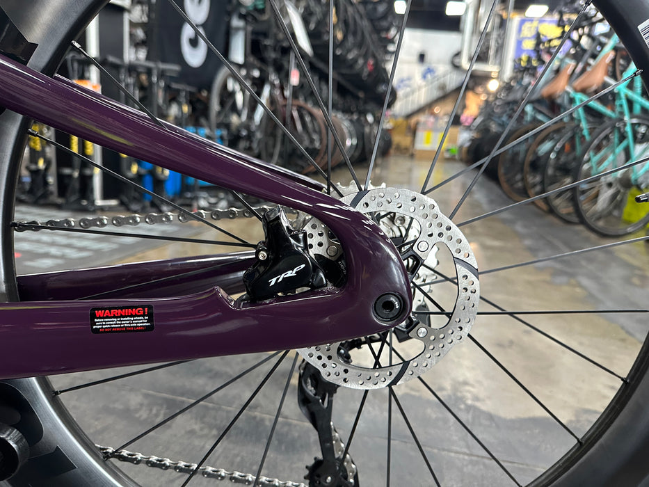 Felt IAX Advanced Shimano 105 Di2 12-Speed Reynolds AR 58/62 - Astral
