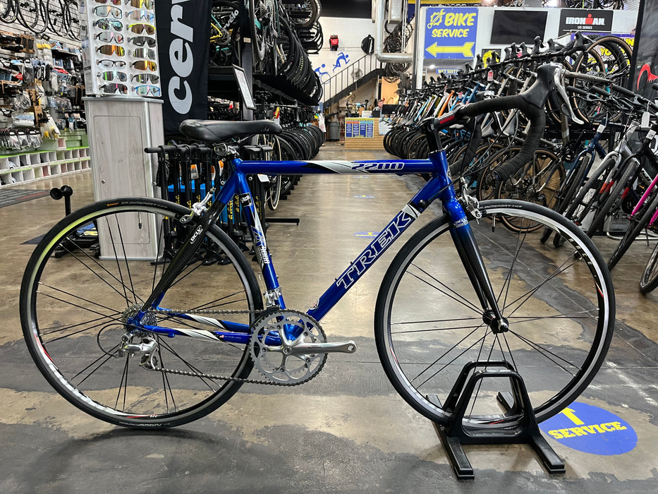 Trek 2200 Shimano Ultegra 9 Speed - Blue USED
