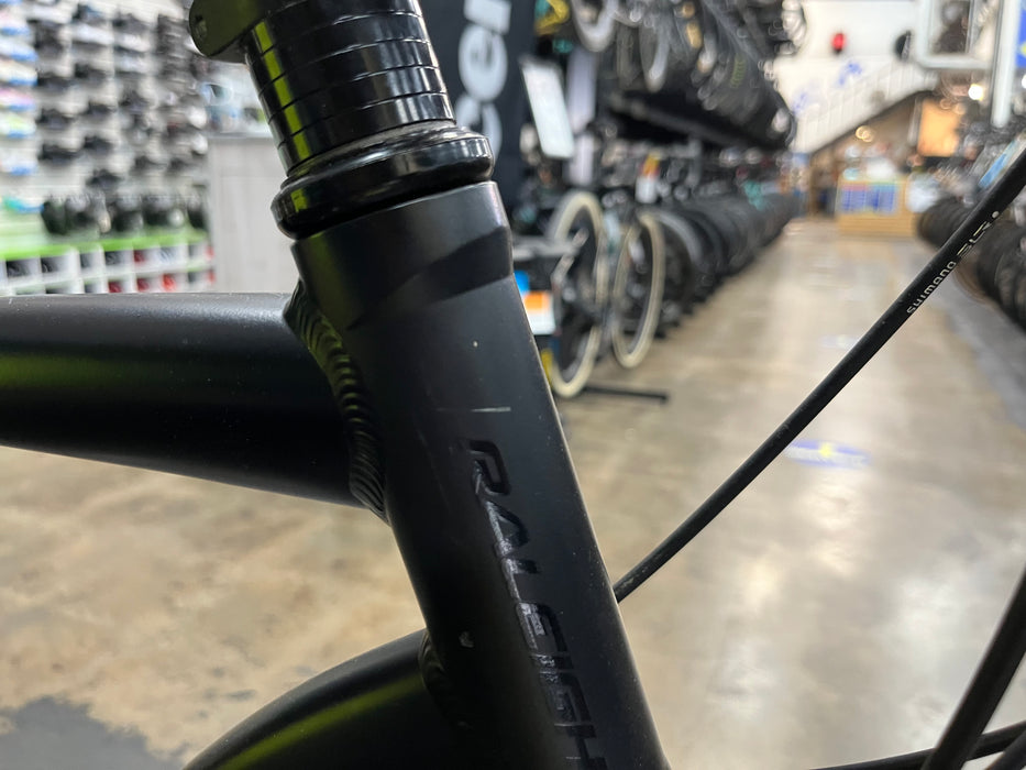 Raleigh Misceo 2.0 Hybrid Bike Shimano Acera 8 Speed - Black USED