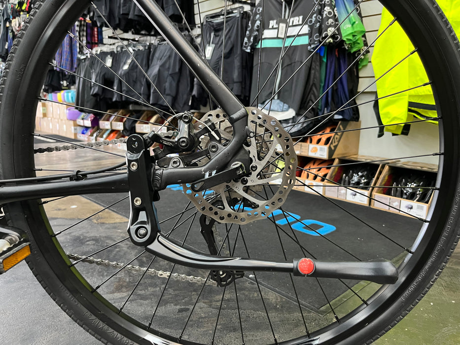 Raleigh Misceo 2.0 Hybrid Bike Shimano Acera 8 Speed - Black USED