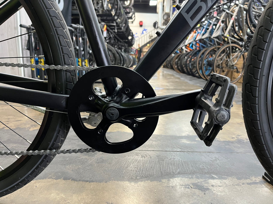Batch The Urban Bike 27.5" Shimano Tourney - Matte Black DEMO