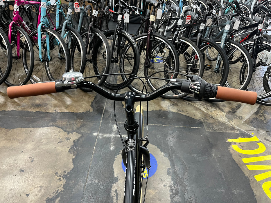 Retrospec Beaumont City Bike - 7 Speed - Matte Black DEMO