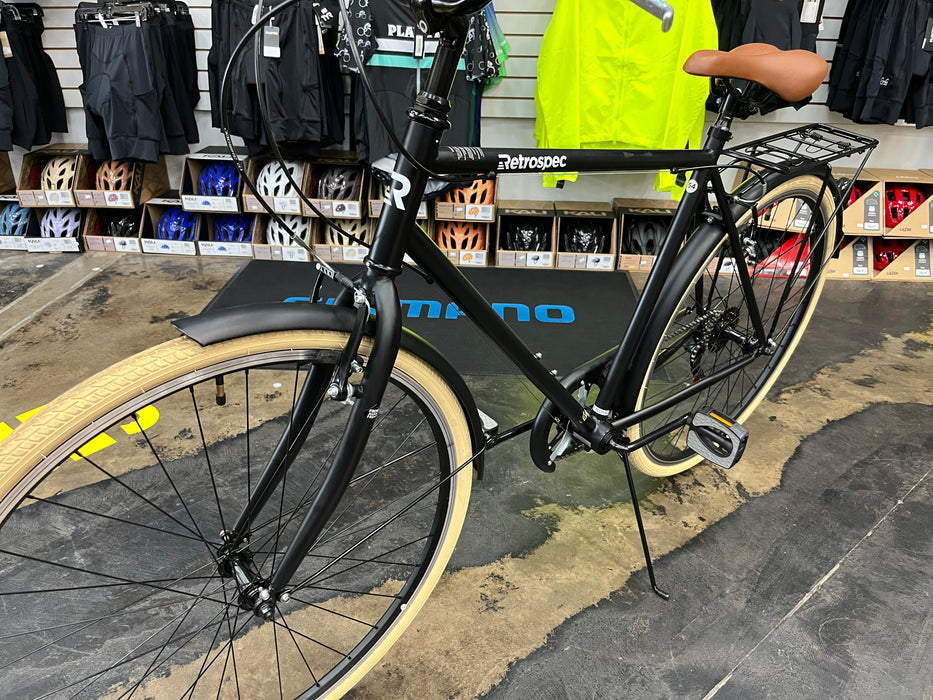 Retrospec Beaumont City Bike - 7 Speed - Matte Black DEMO