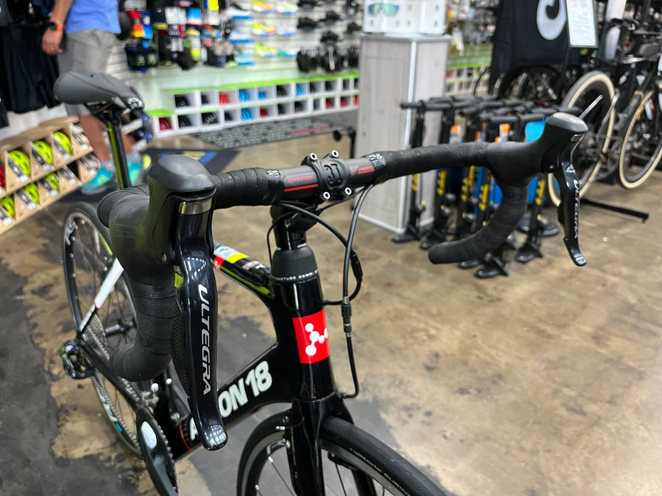 Argon 18 Nitrogen Rim Shimano Ultegra Di2 11 Speed - Black/White DEMO
