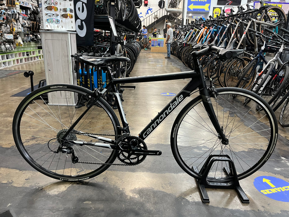 Cannondale CAAD8 Shimano Sora 9 Speed Hybrid Bike - Black USED