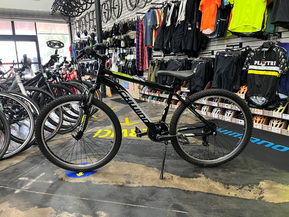 Schwinn Ranger Mountain Bike Shimano Tourney 7 Speed - Black/Grey/Green USED