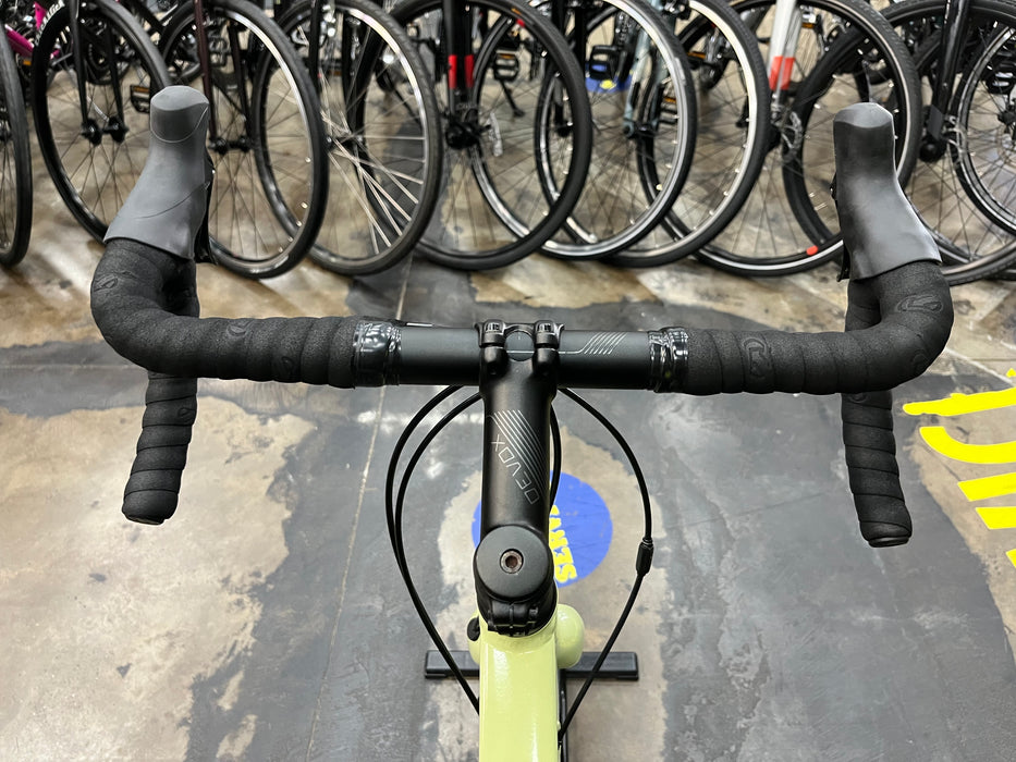 Felt Broam 30 Shimano GRX 10 Speed - Sage Mist DEMO