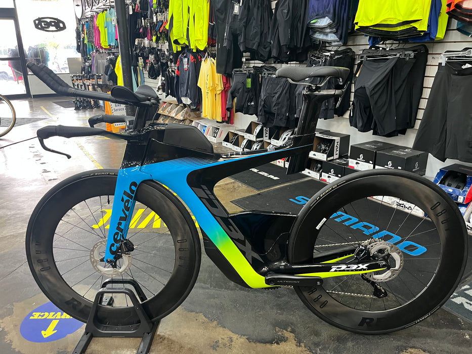 Cervelo P3X Shimano Ultegra Di2 12 Speed - Reynolds AR80 Wheels - Rivera/Fluoro/Black