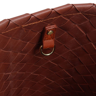 Handedby Shopper Grace