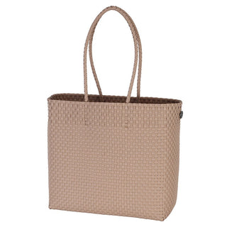 Handed By Shopper Solo
