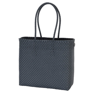 Handed By Shopper Solo