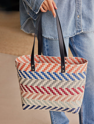 Handedby Shopper Mila