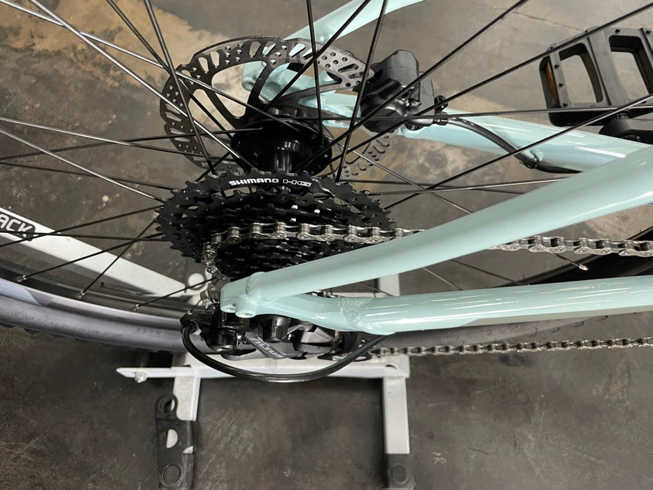 Scott Contessa Active 40