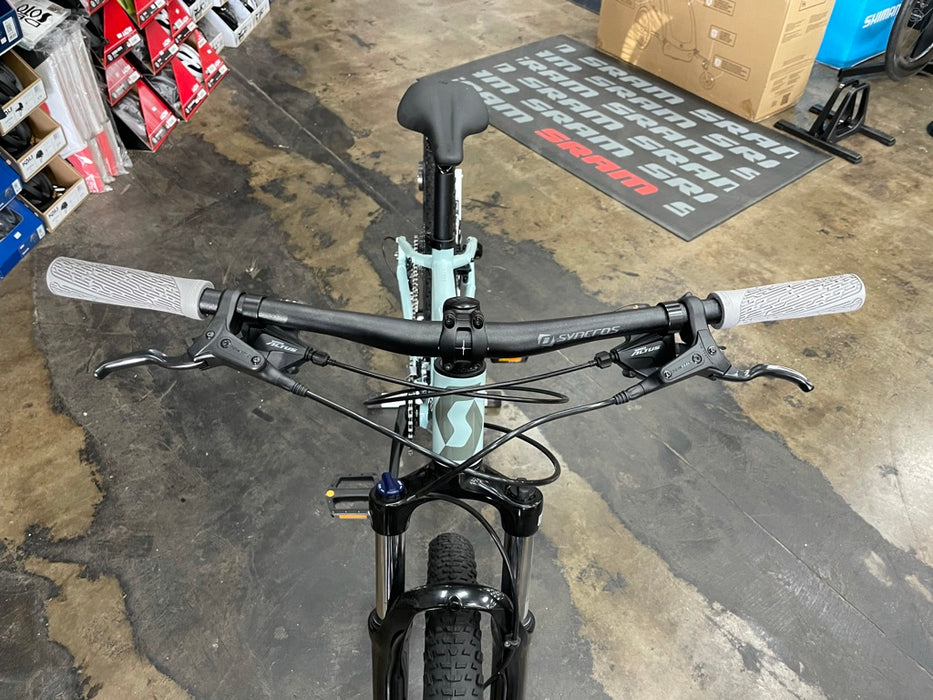 Scott Contessa Active 40