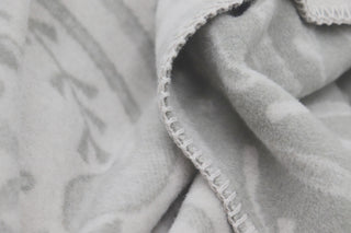 Biederlack Wohn- und Kuscheldecke Grace 150x200cm