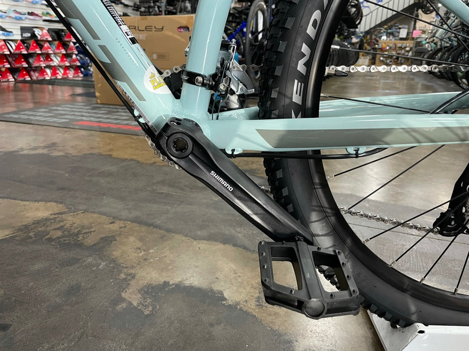 Scott Contessa Active 40