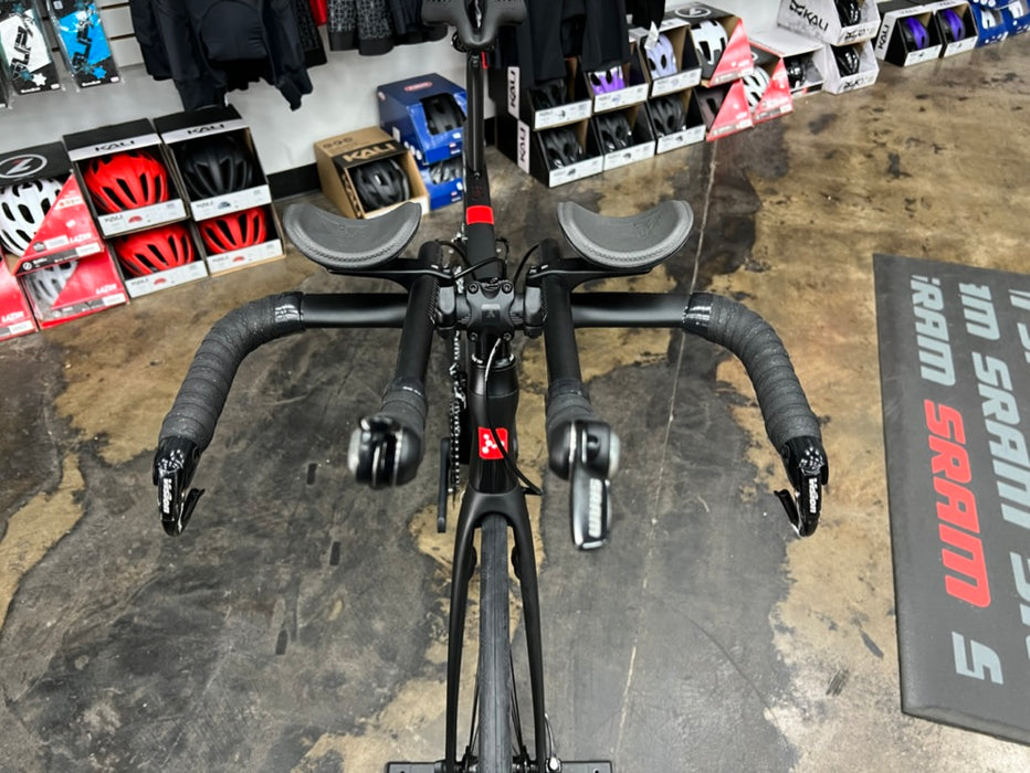 Argon 18 E-117 Tri SRAM Force 22 - Black/Black