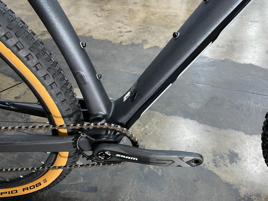 Scott Scale 940