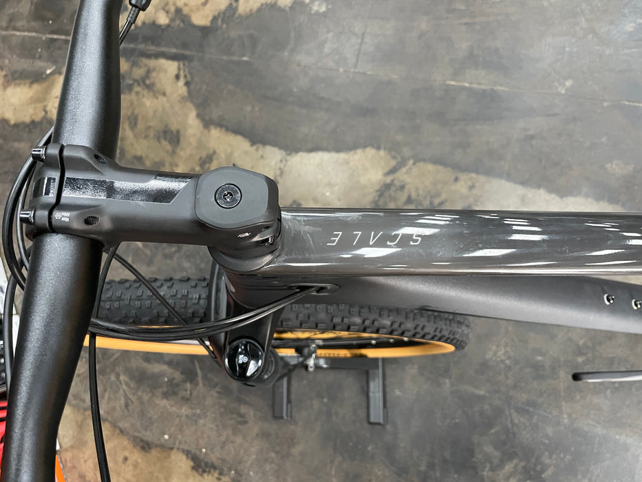 Scott Scale 940