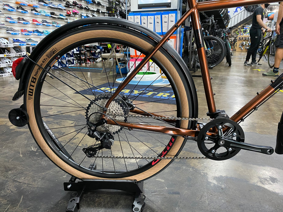 Breezer Bikes Doppler Cafe+ Shimano Deore 10-Speed