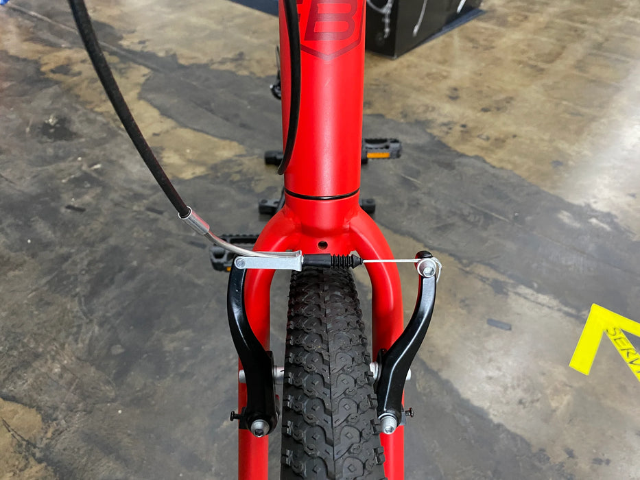 Batch The Lifestyle Bicycle Shimano Tourney - Demo