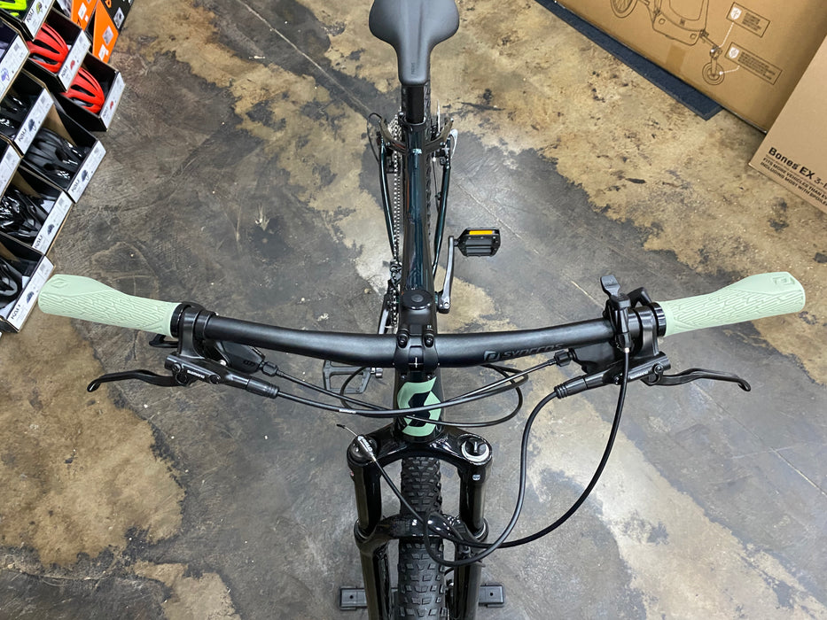 Scott Contessa Active 10