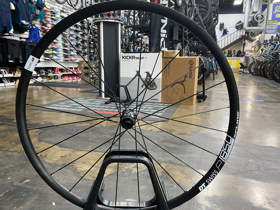DT Swiss P1850 Spline Tubeless Ready Disc Brake Wheelset DEMO