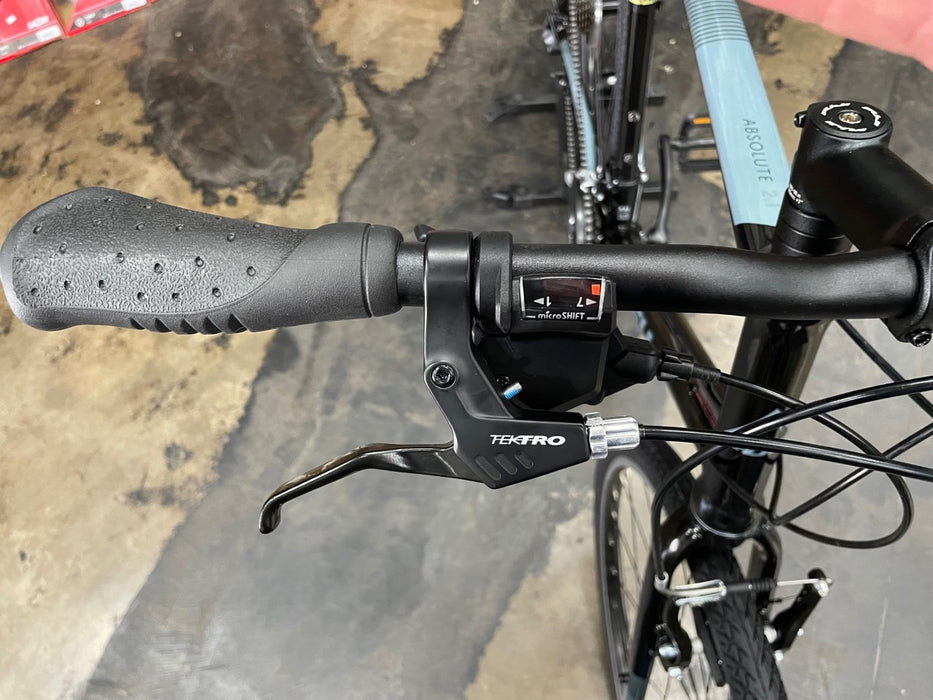 Fuji Absolute 2.1 Shimano Tourney - Black