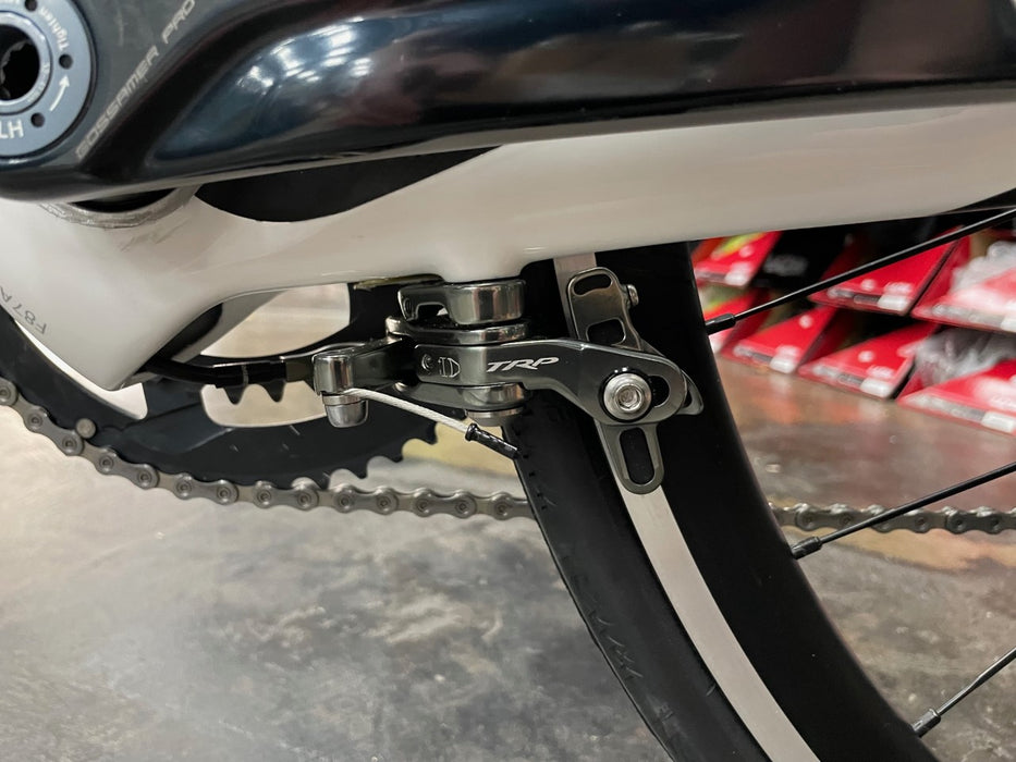Felt IA 10 Shimano Ultegra Di2 11 Speed - Black/White